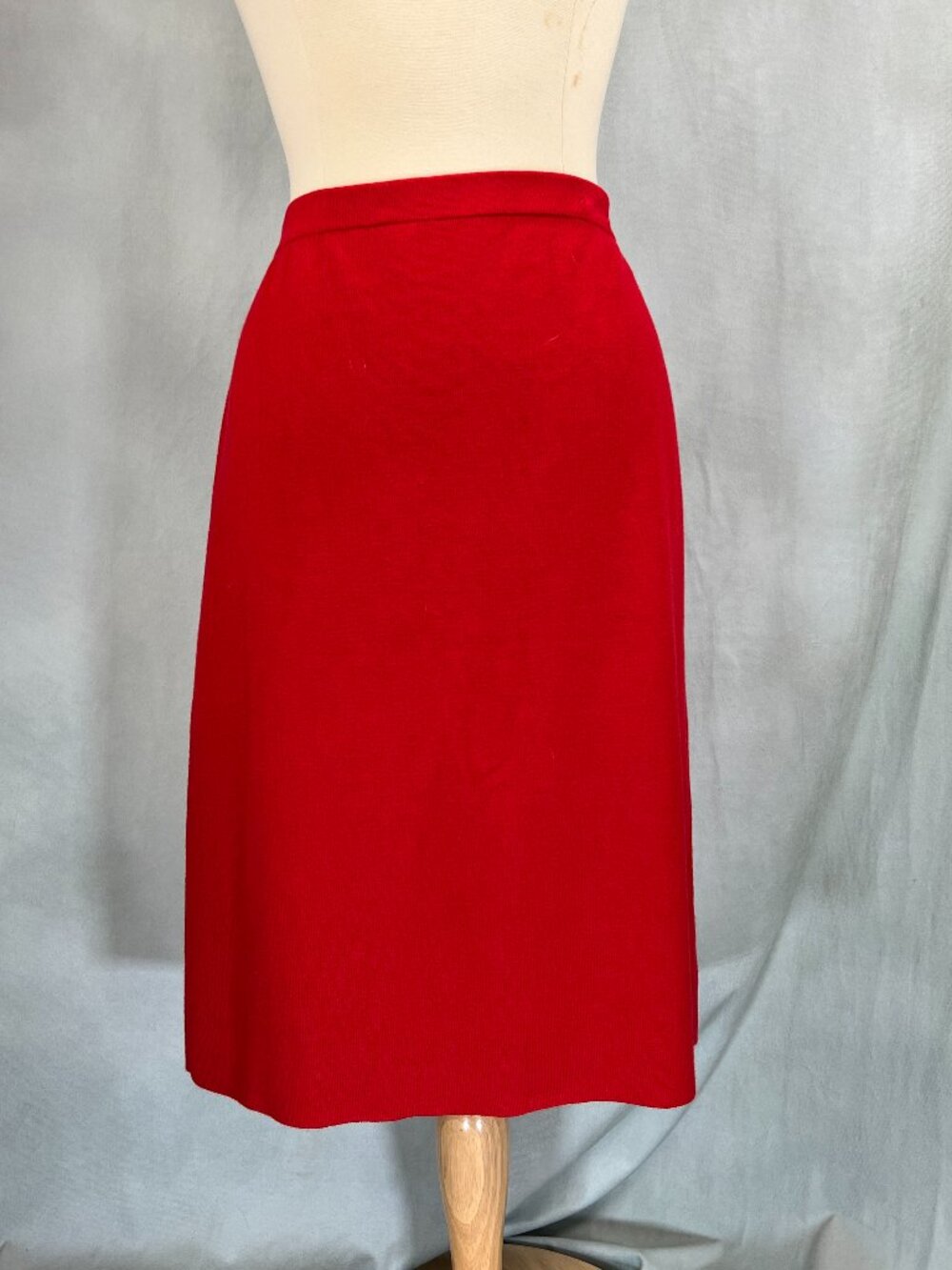 Linea by Louis Dell'Olio Whisper Knit Red Midi Pencil Skirt Size L